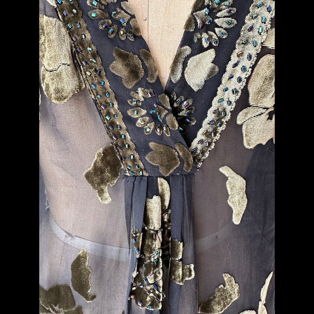 HALE BOB cut velvet sheer top - Picture 7 of 11